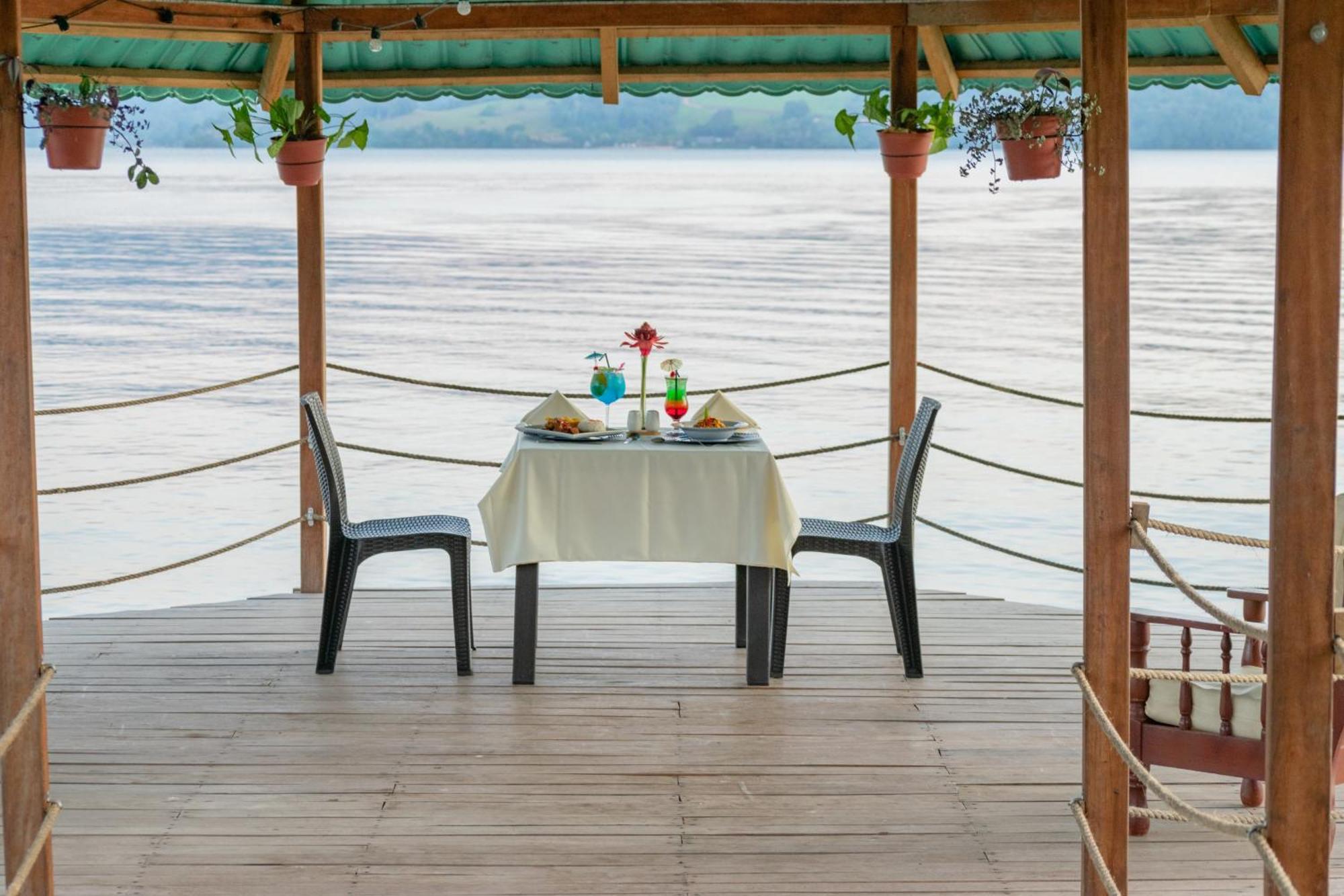 Laguna Azul Hotel & Suites Sauce Exterior foto