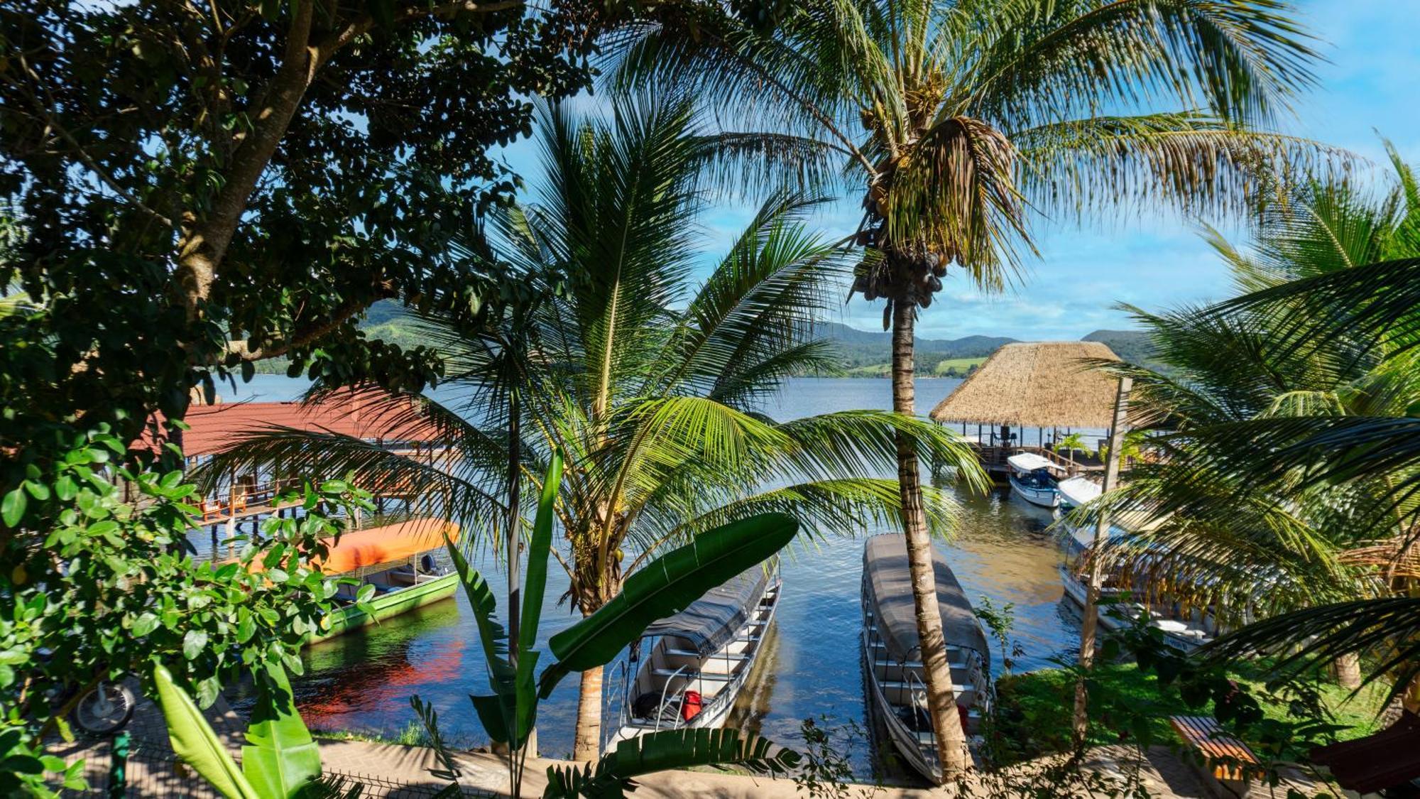 Laguna Azul Hotel & Suites Sauce Exterior foto